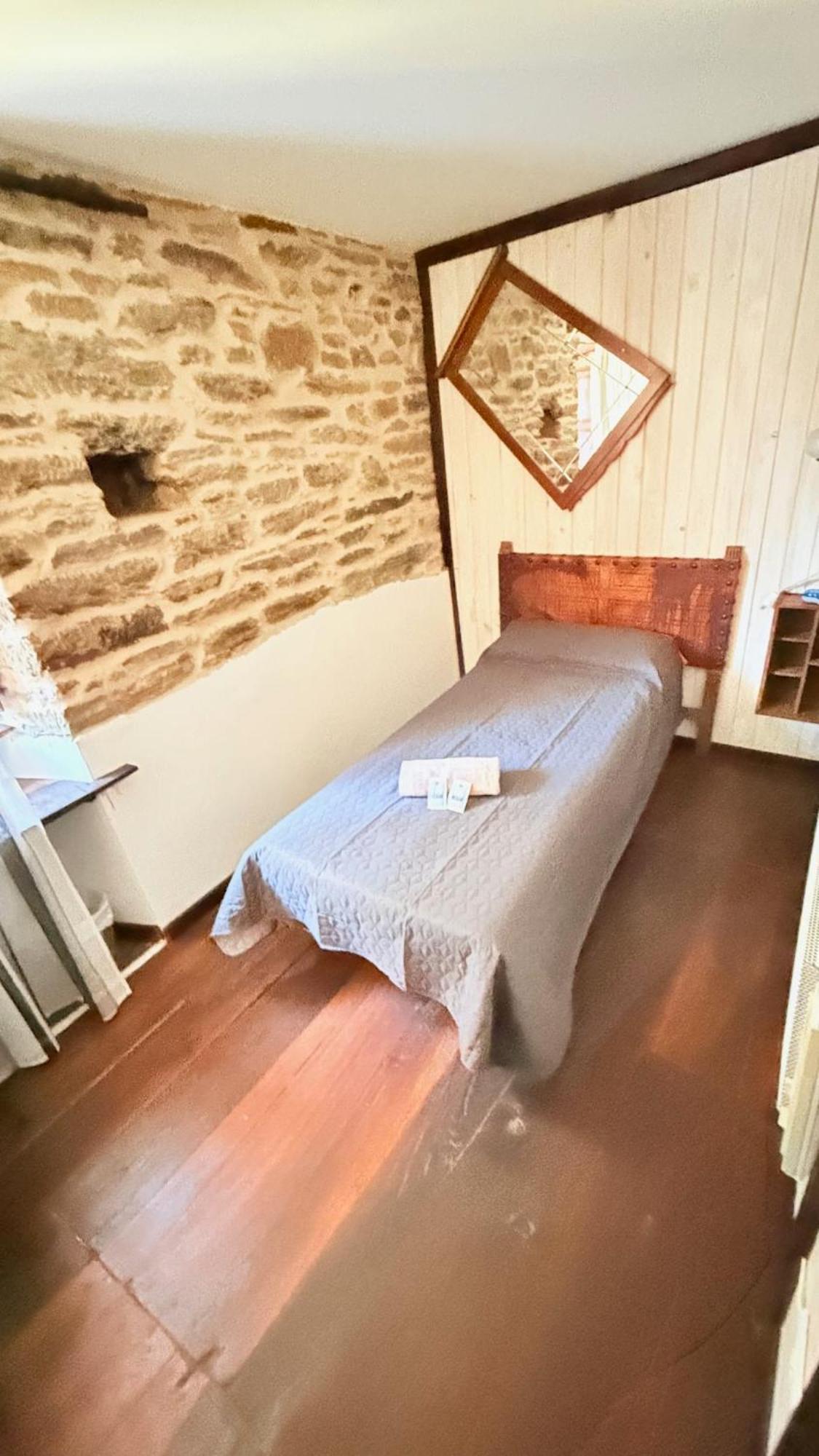 Pension Y Albergue Matias Locanda Sarria Bagian luar foto